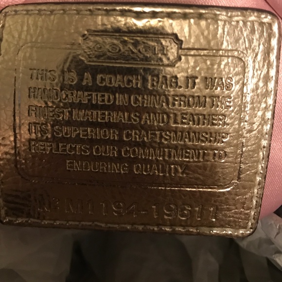 RARE Coach Madras Glam Tote and matching wristlet - Picture 5 of 7